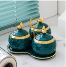Conjunto de potes de cerâmica Wiio com açucareiro e saleiro, estilo elegante para cozinha, na imagem.