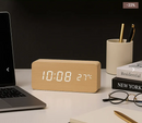 Relógio digital de mesa com despertador LED decorativo da Angel & Home, exibindo hora em tela clara e moderna.