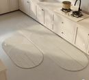 Tapete antiderrapante e absorvente para cozinha na cor bege neutro, da marca Angel & Home, com superfície macia e resistente