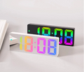 Despertador digital espelhado Angel & Home com LED, controle de som e tela grande, visível na imagem.