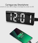 Despertador digital espelhado em LED com controle de som e tela grande, da marca Angel & Home, visível na imagem.