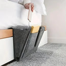 Organizador lateral de cama Angel & Home, multifuncional com compartimentos para itens pessoais, em tecido cinza.