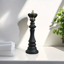 Escultura decorativa para mesa de peças de xadrez em resina, da marca Angel & Home, com detalhes elegantes e acabamento refinado.