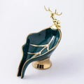 Saboneteira para banheiro em cerâmica decorativa, da Angel & Home, ideal para pia de banheiro com estilo elegante e funcional.