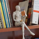 Escultura Decorativa O Leitor Estatueta  - Decoração - Angel & Home