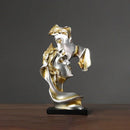Escultura decorativa de amantes em beijo, estatueta da Angel & Home, detalhes artísticos em material delicado para decoração.