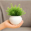 Vasinho de cerâmica com folhagem de eucalipto artificial para decoração