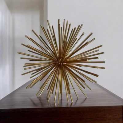 Escultura Ouriço Decorativo em Metal 20cm | Peça Moderna para Sala, Aparador, Escritório e Decoração