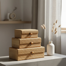 Kit com 3 caixas organizadoras de bambu natural para joias, porta-objetos elegante da Angel & Home.